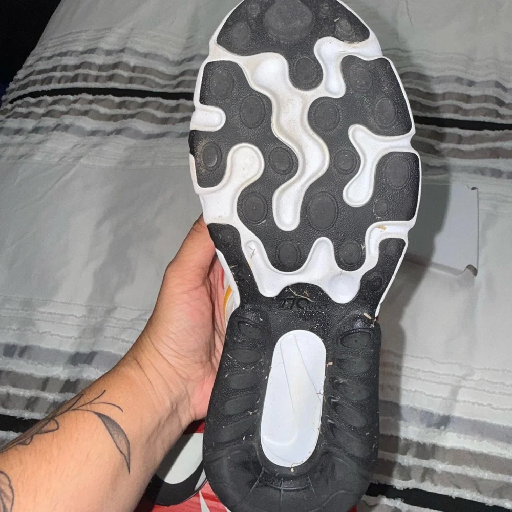 Nike Kids Air max react 270 - Picture 5 of 6